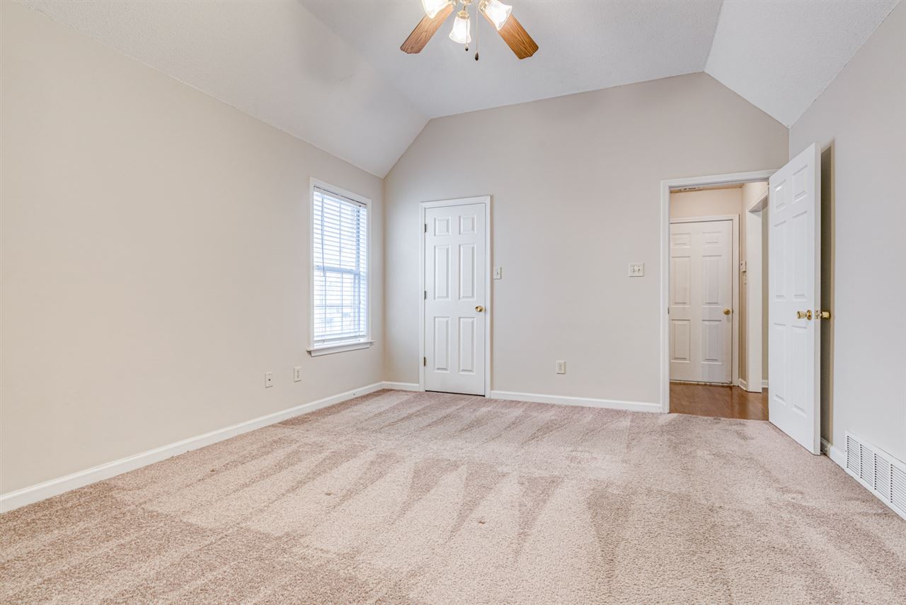10126 Cameron Ridge Trail Memphis, TN 38016 - Photo 10 of 19 Gallery Image 10