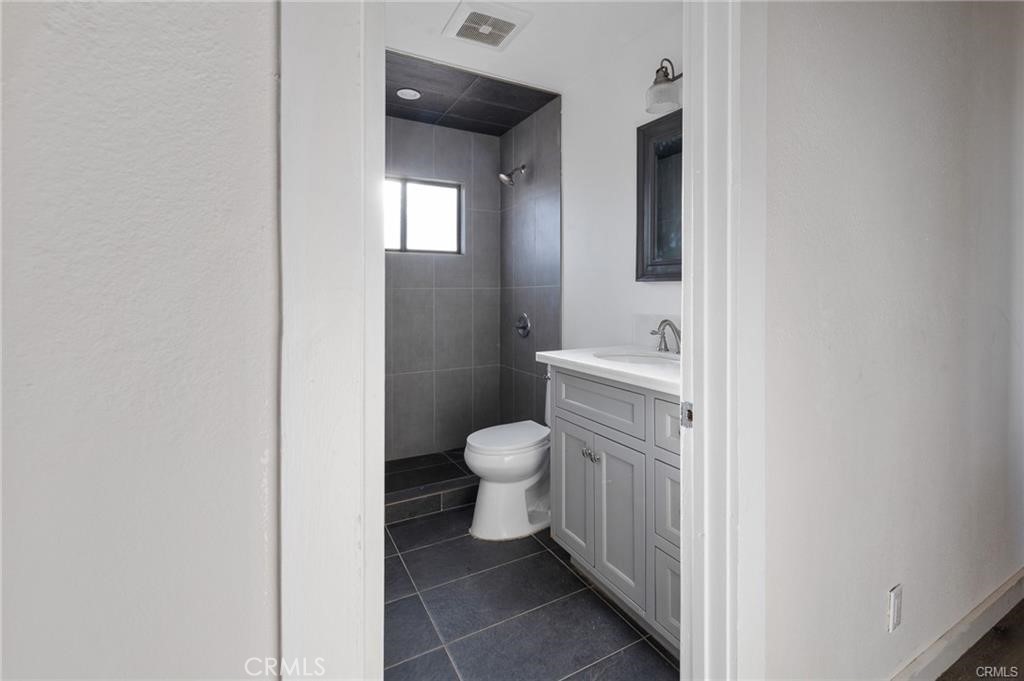 46417 Kings Canyon Road Lancaster, CA 93536 - Photo 13 of 28