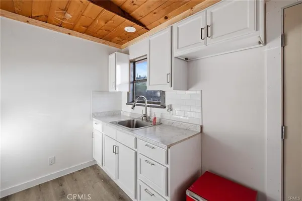 $370,000 | 46417 Kings Canyon Road, Lancaster, CA 93536