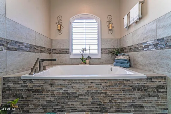 a bathroom with a bathtub