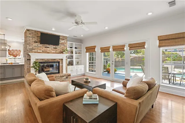 $845,000 | 1015 South Louisiana Street, Covington, LA 70433