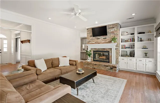 $845,000 | 1015 South Louisiana Street, Covington, LA 70433