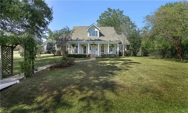 $845,000 | 1015 South Louisiana Street, Covington, LA 70433