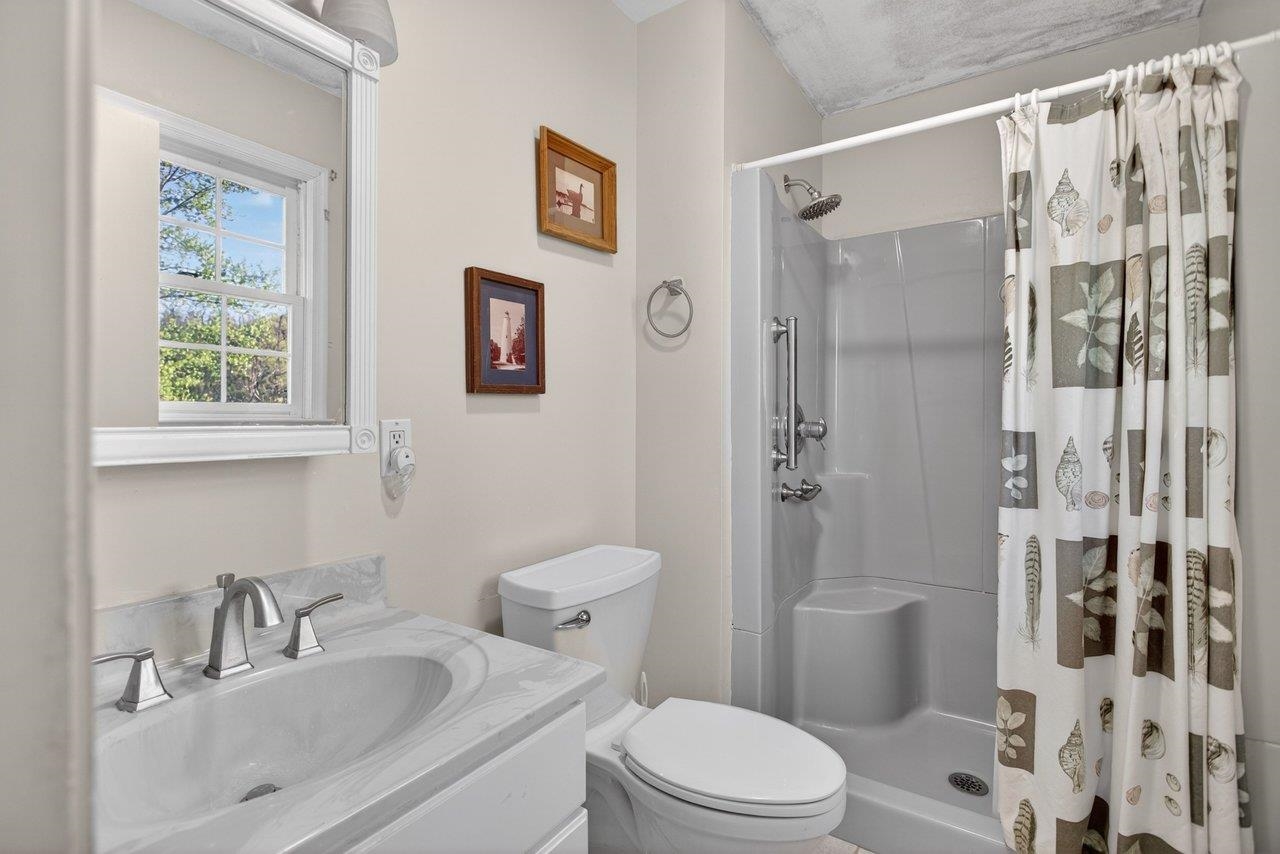 1341 Smithland Road Harrisonburg, VA 22802 - Photo 18 of 49