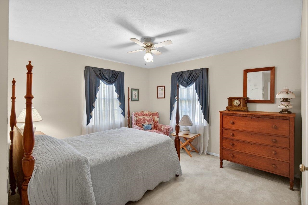 1341 Smithland Road Harrisonburg, VA 22802 - Photo 19 of 49 2nd BEDROOM