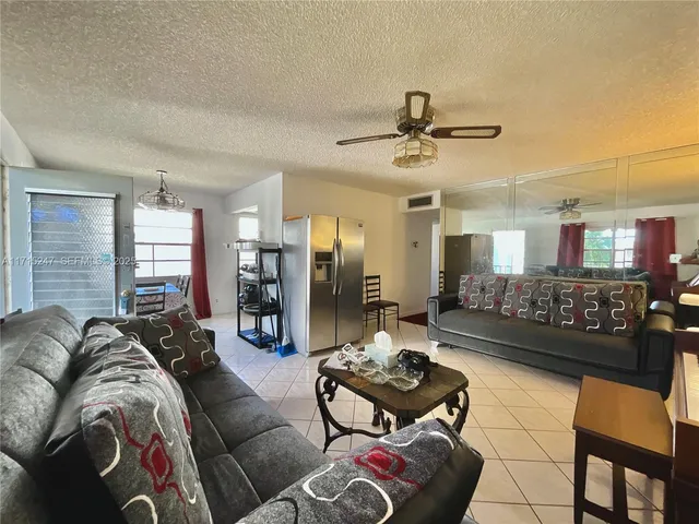 $1,450 | 371 Burgundy G, Unit H, Delray Beach, FL 33484