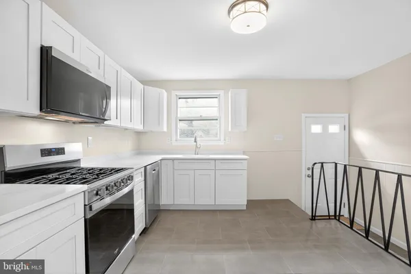 $399,900 | 53 Marta Drive, Wilmington, DE 19808