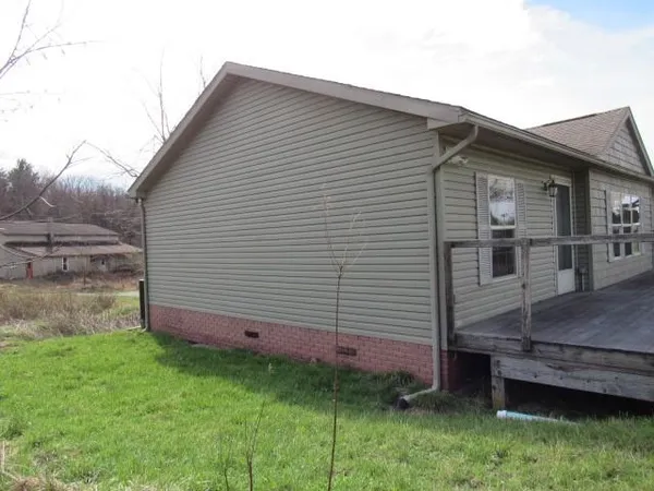 $139,900 | 705 Petersburg Road, Connellsville, PA 15425