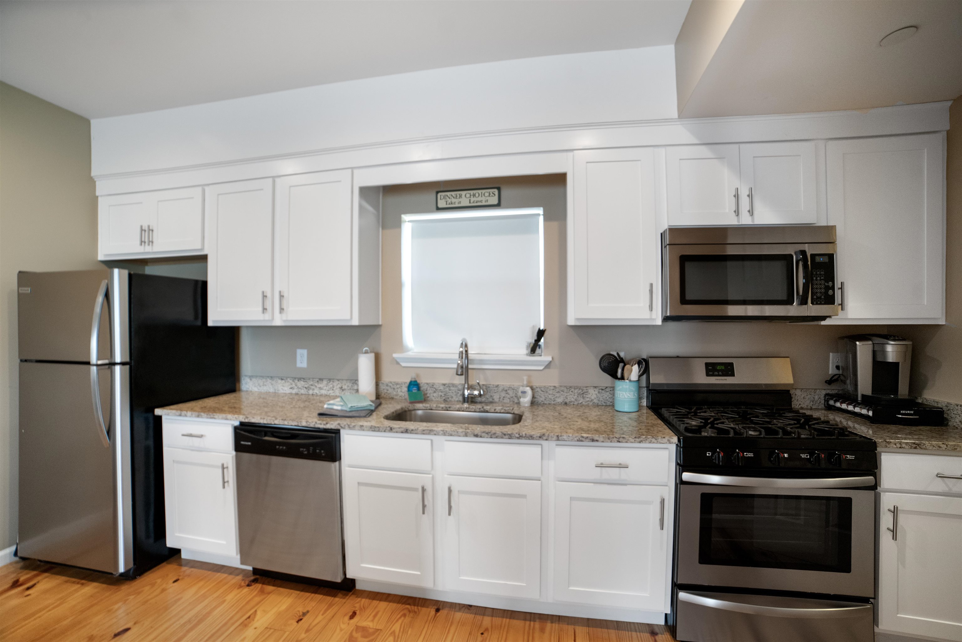 55 North Warren Street, Unit 3 Mobile, AL 36602 - Photo 9 of 22 Kitchen