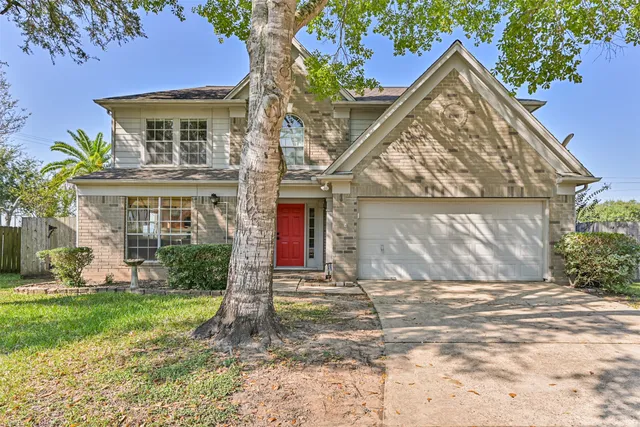 $2,700 | 4014 Ivywood Drive, Pearland, TX 77584
