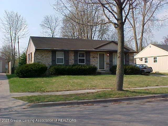 3215 Kilberry Road Lansing, MI 48911 - Photo 2 of 18 image (22)