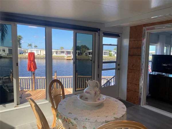 $229,900 | 520 Ideal Place, North Port, FL 34287