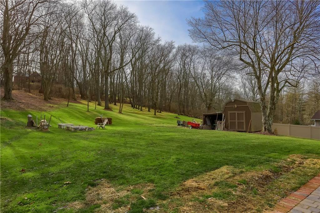 2584 Lah Road Gibsonia, PA 15044 - Photo 3 of 25 Gallery Image 3