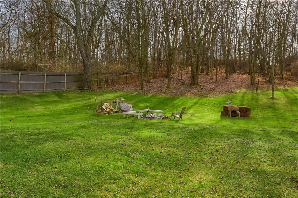 2584 Lah Road Gibsonia, PA 15044 - Photo 4 of 25 Gallery Image 4