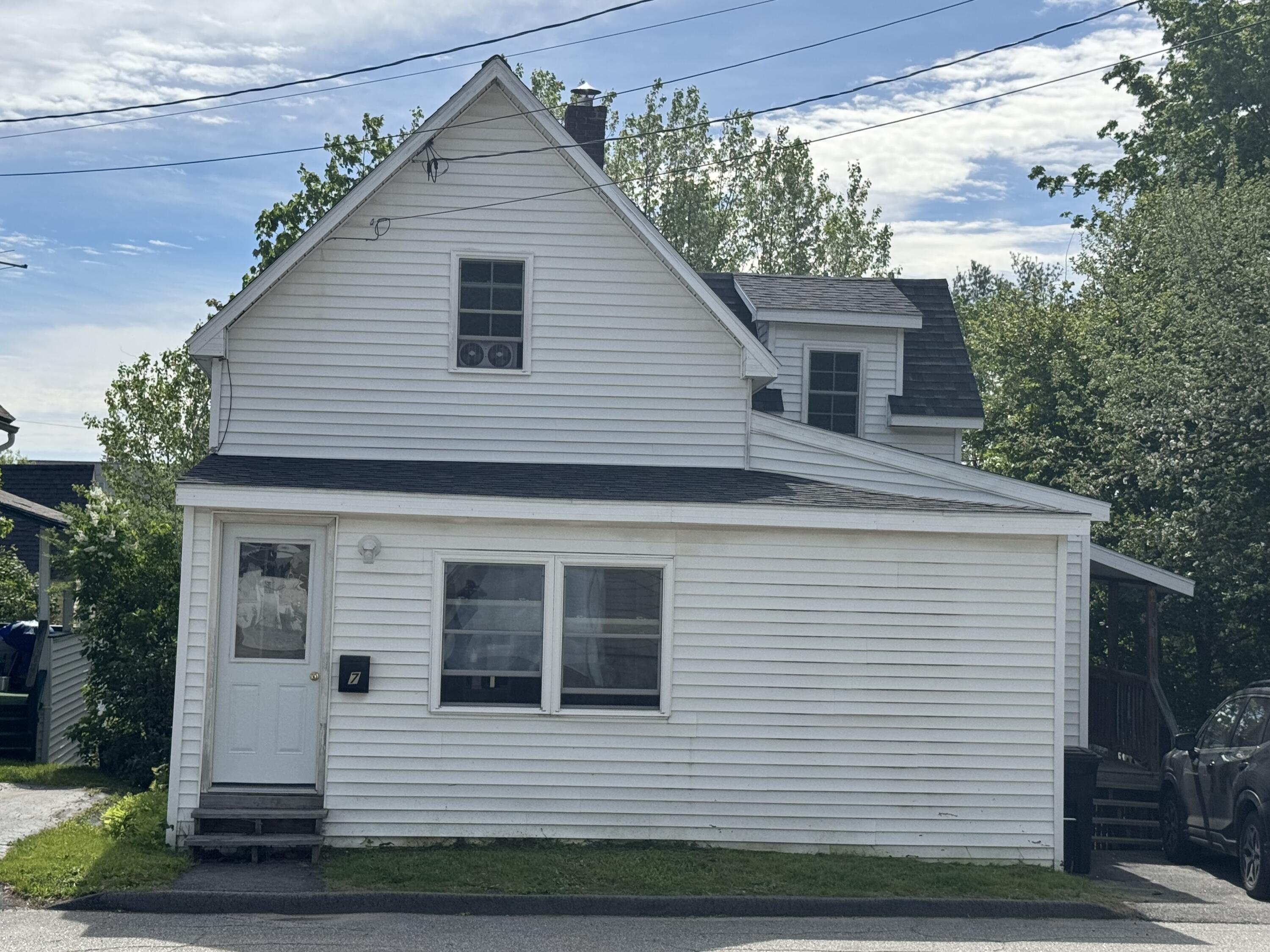 7 Federal Street Augusta, ME 04330 - Photo 1 of 23 Welcome Home