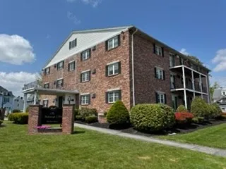 $289,900 | 305 Pine Street, Unit 12, Lowell, MA 01851