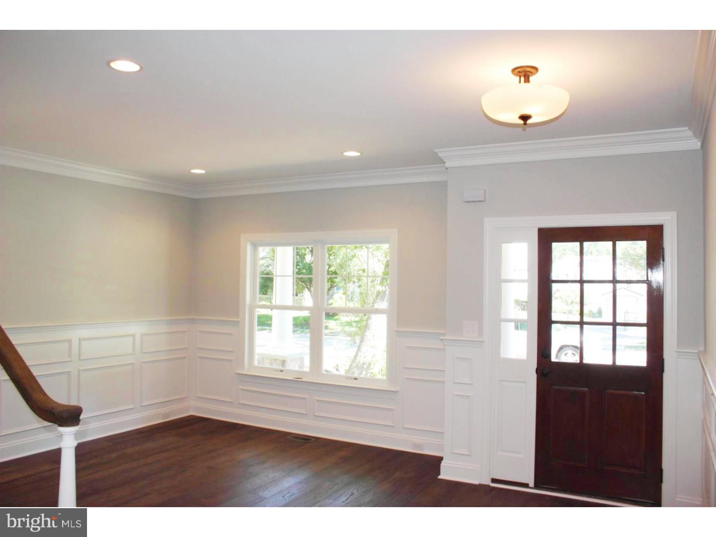 306 Davis Road Havertown, PA 19083 - Photo 4 of 23