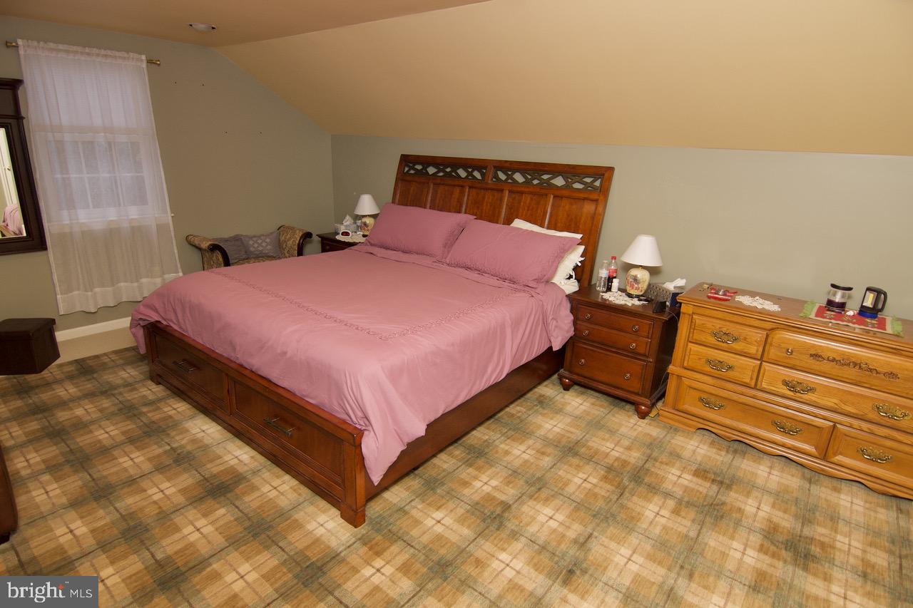 4421 Green Tree Road Reading, PA 19606 - Photo 13 of 28 Bedroom #2