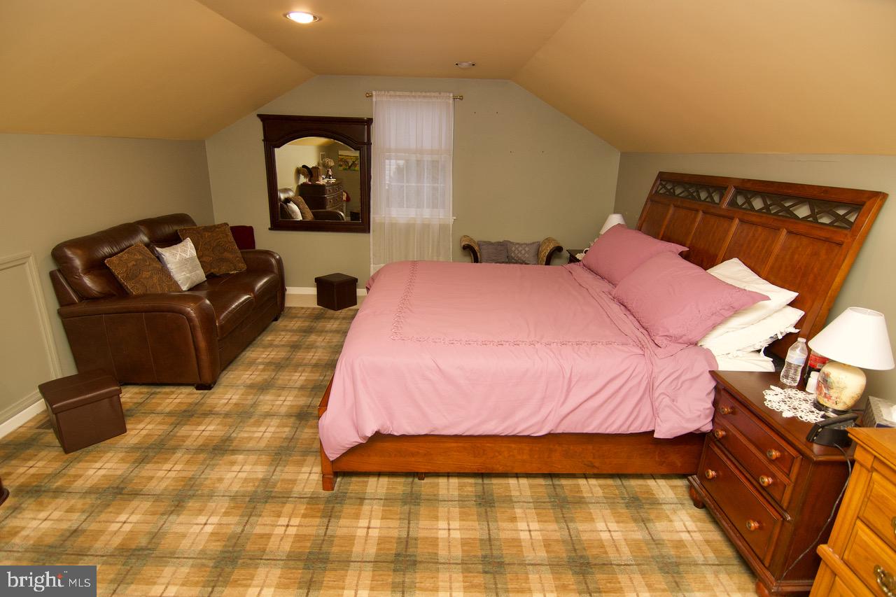 4421 Green Tree Road Reading, PA 19606 - Photo 14 of 28 Bedroom #2