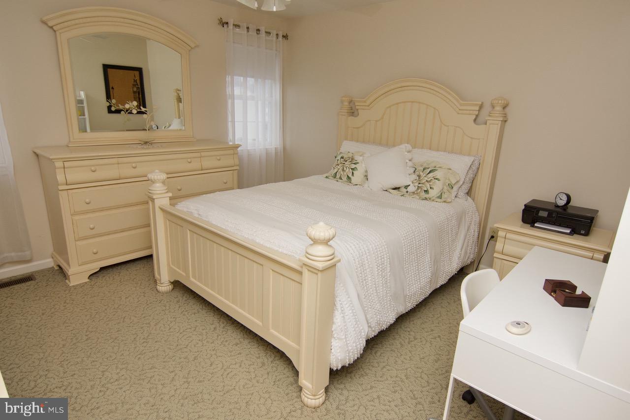 4421 Green Tree Road Reading, PA 19606 - Photo 15 of 28 Bedroom #3