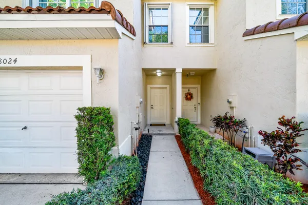 $2,695 | 8024 Briantea Drive, Boynton Beach, FL 33472