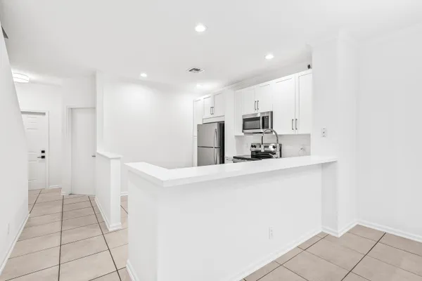 $2,695 | 8024 Briantea Drive, Boynton Beach, FL 33472