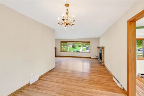 $785,000 | 4901 Waukesha Street, Madison, WI 53705