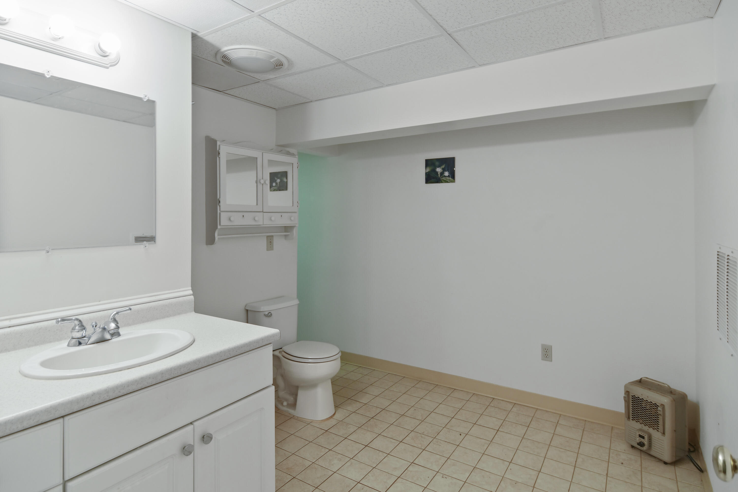 17 Cram Road Standish, ME 04084 - Photo 28 of 33 28 Apt. Bathroom View 1 (2)