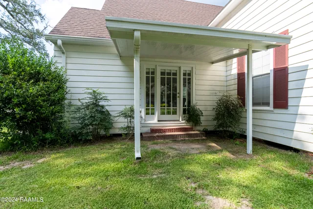$285,000 | 710 North Cutting Avenue, Jennings, LA 70546