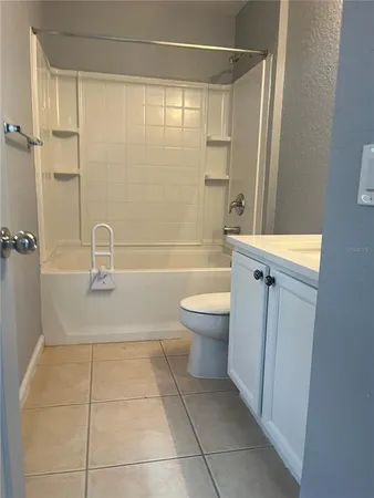 $2,300 | 4943 Southwest 41st Place, Ocala, FL 34474