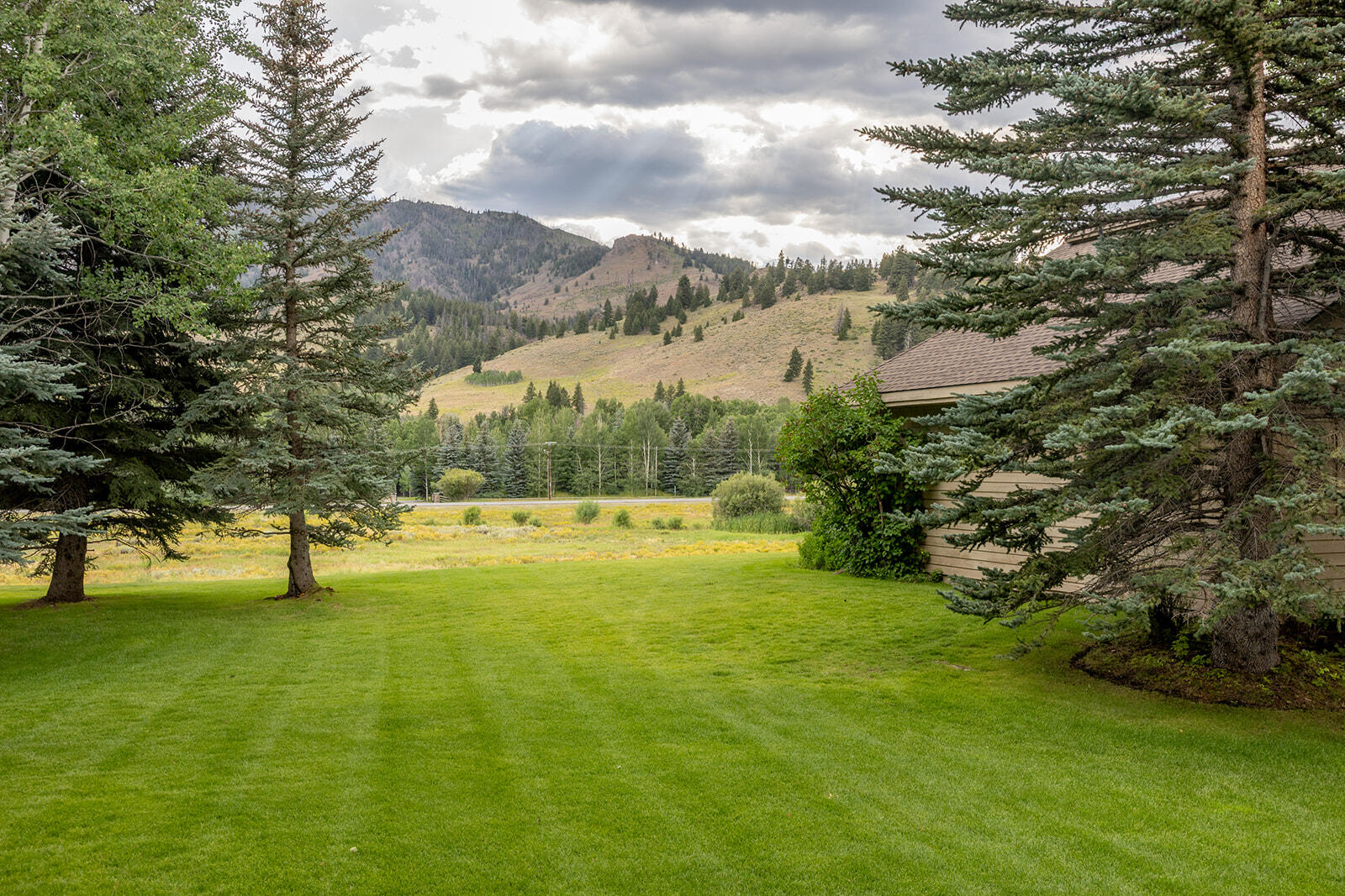 121 Stonegate Circle Ketchum, ID 83340 - Photo 41 of 47 121 Stonegate
