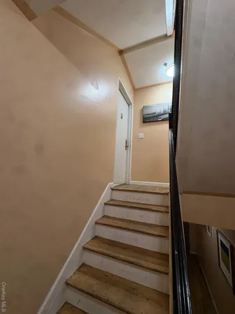 a view of entryway