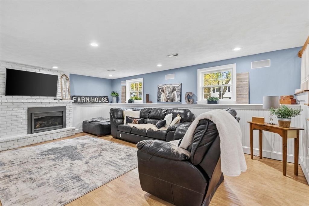15 Fuller Road Middleton, MA 01949 - Photo 23 of 38