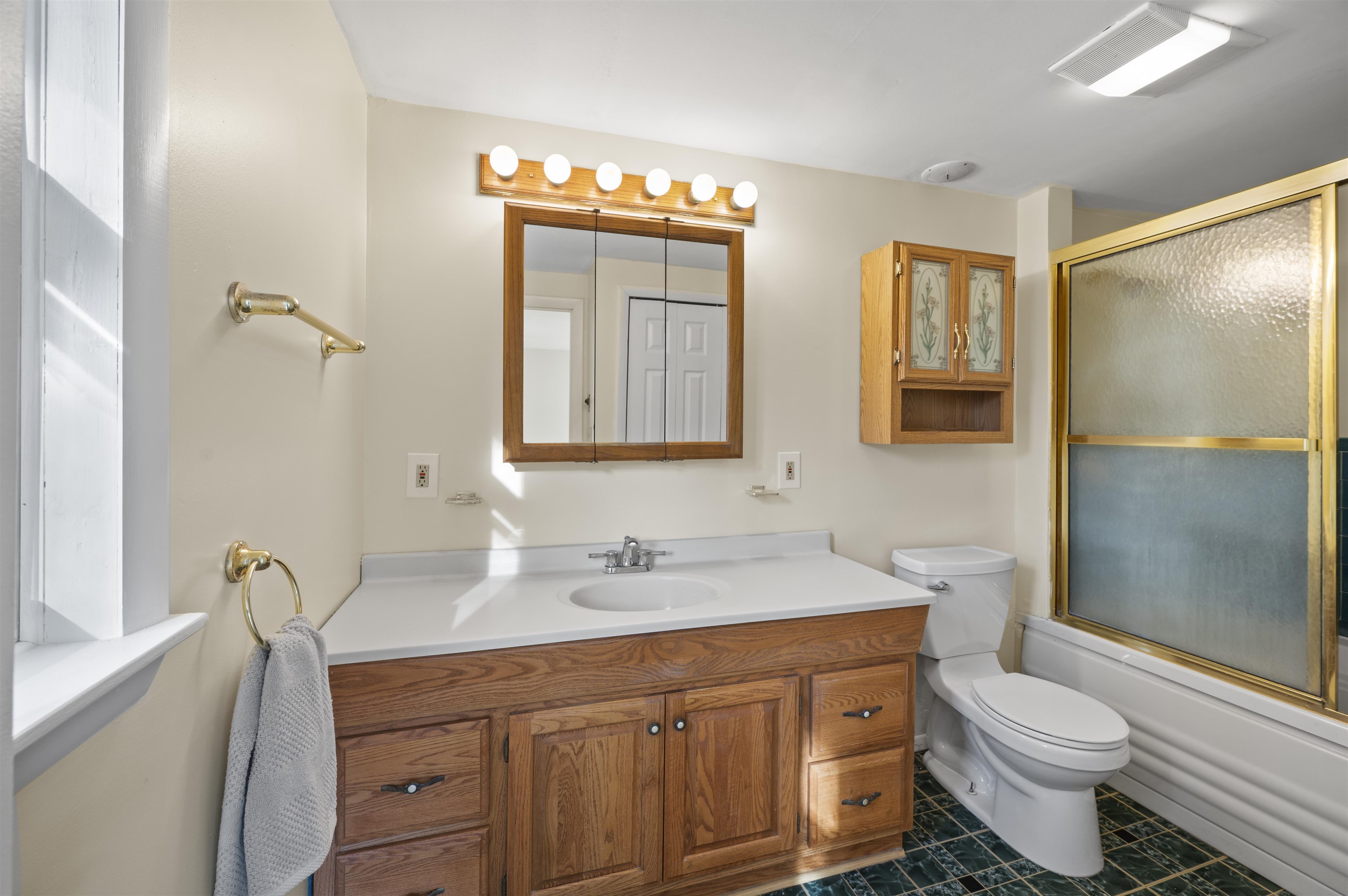 241 East Road Hampstead, NH 03841 - Photo 21 of 45