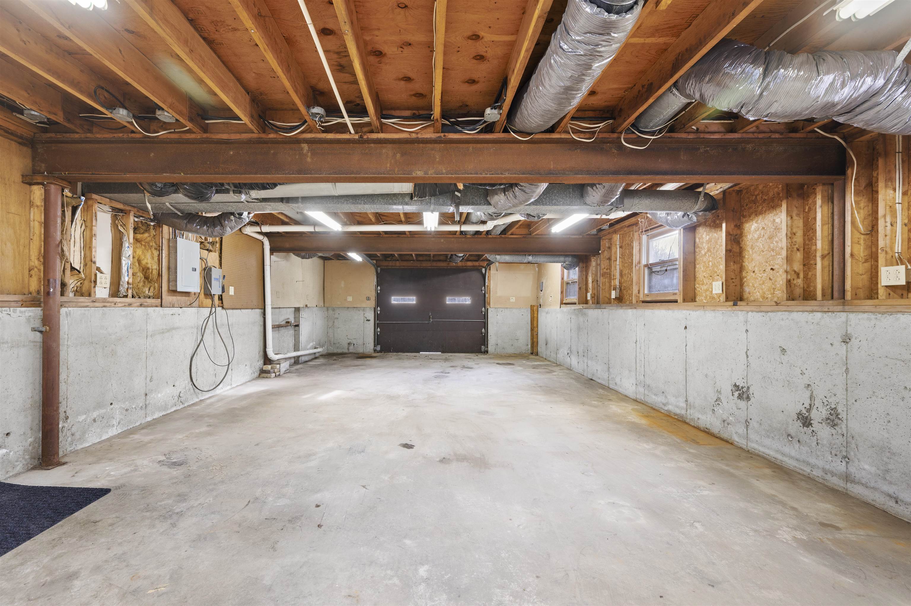 241 East Road Hampstead, NH 03841 - Photo 27 of 45