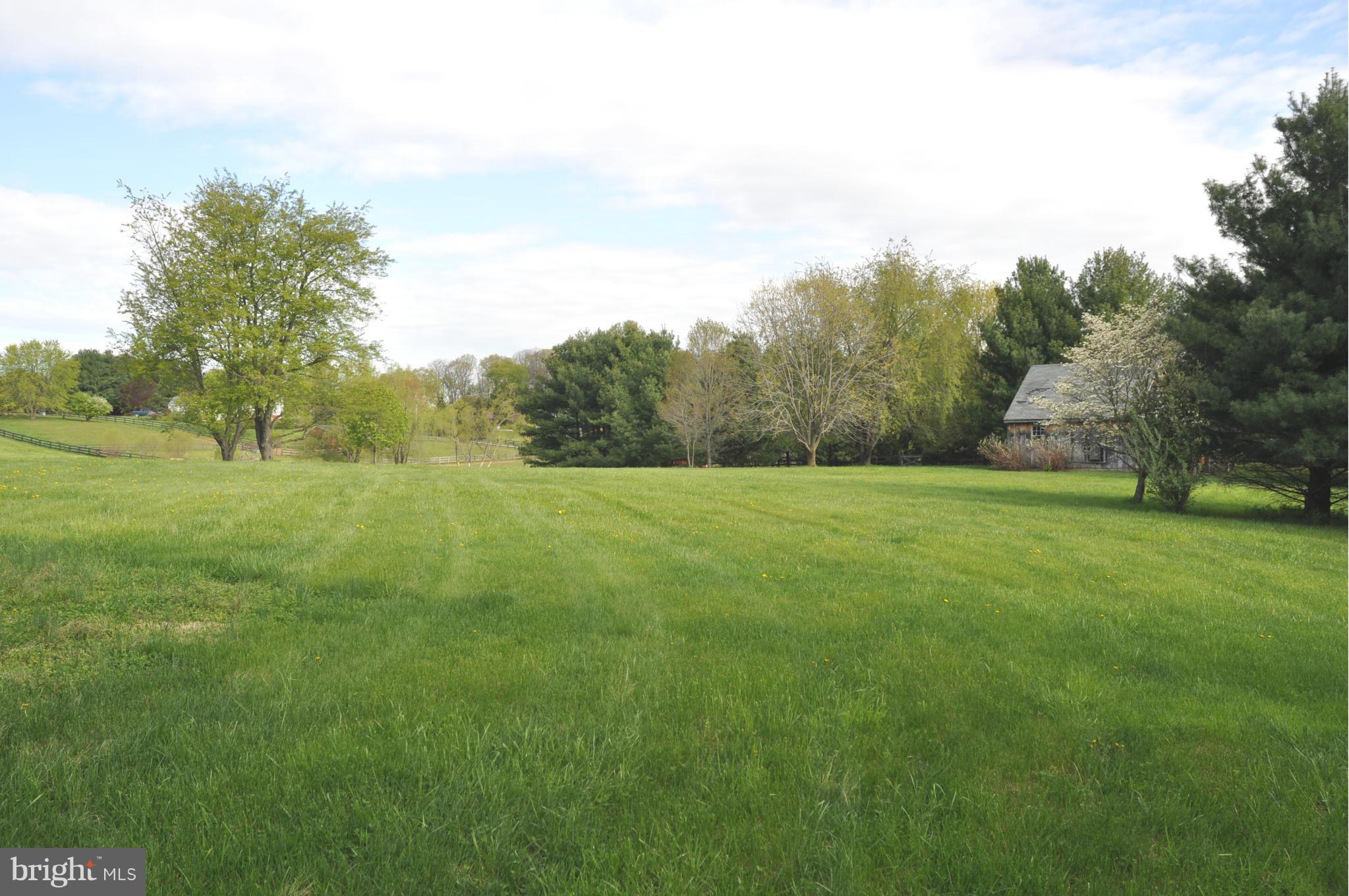 36764 North Fork Road Purcellville, VA 20132 - Photo 2 of 28 Exterior (General)