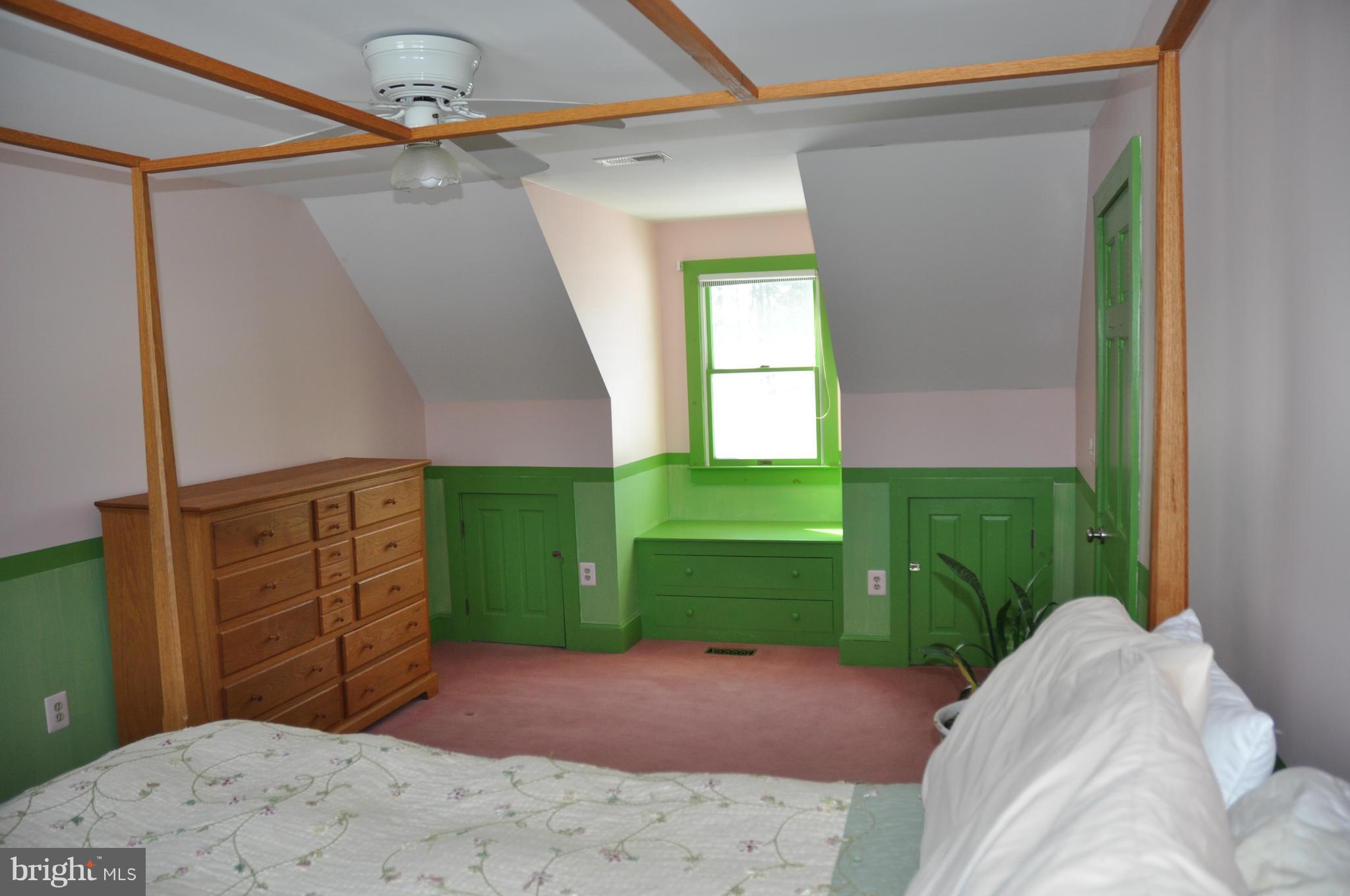 36764 North Fork Road Purcellville, VA 20132 - Photo 28 of 28 Bedroom