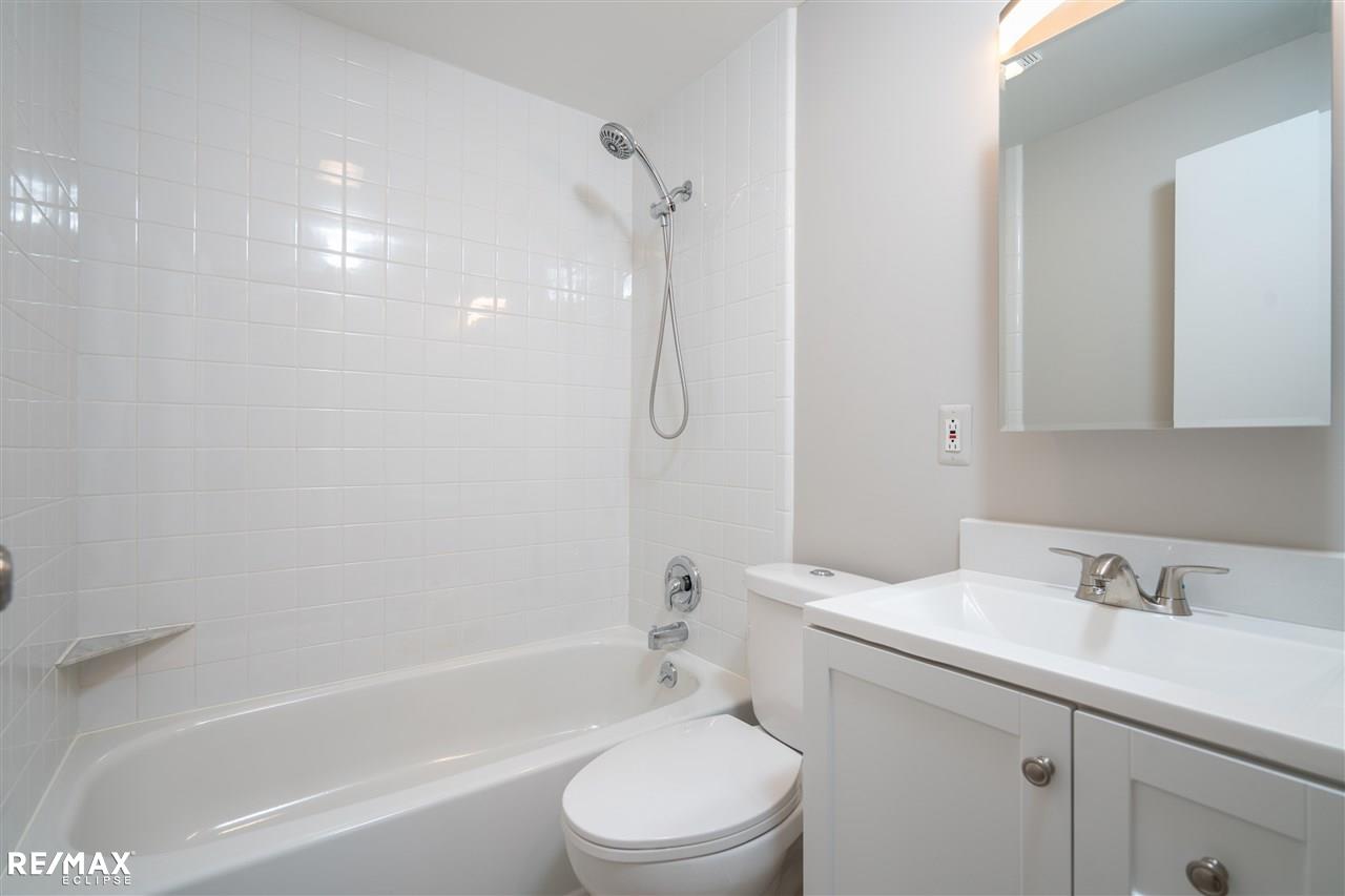 3260 Eastern Avenue Rochester, MI 48307 - Photo 23 of 29 31397991-22.JPG