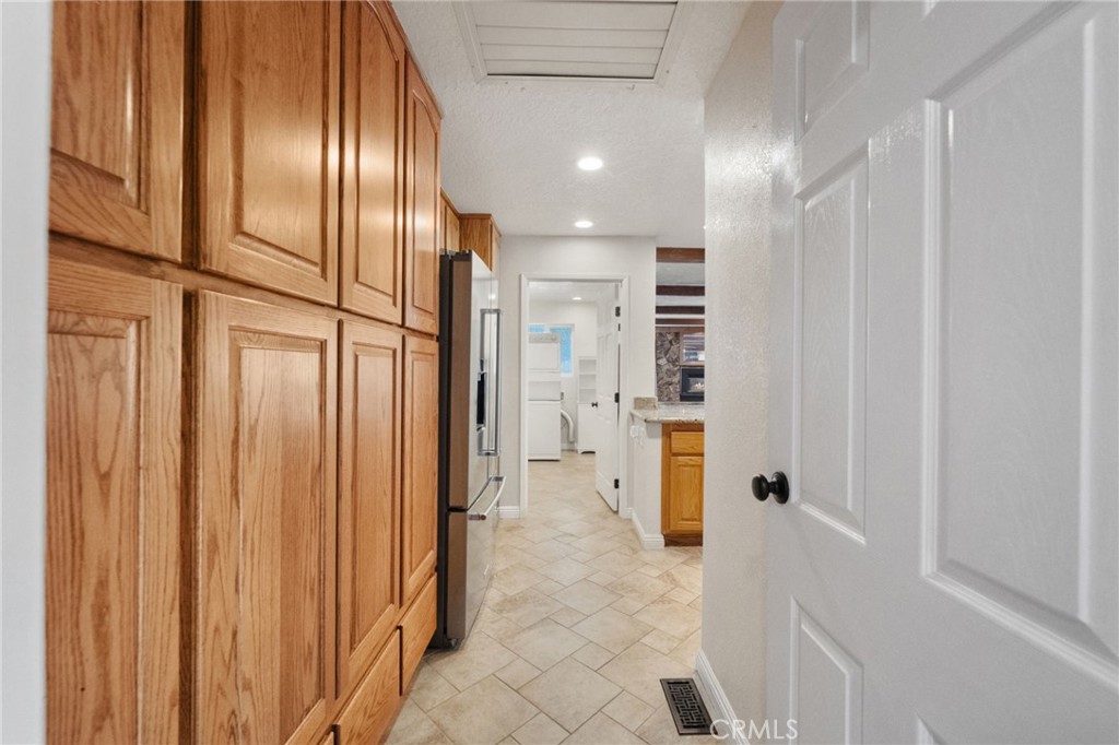 1197 Oriole Road Wrightwood, CA 92397 - Photo 13 of 57