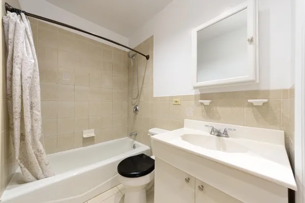 $635,000 | 45-02 Ditmars Boulevard, Unit 137 | Astoria