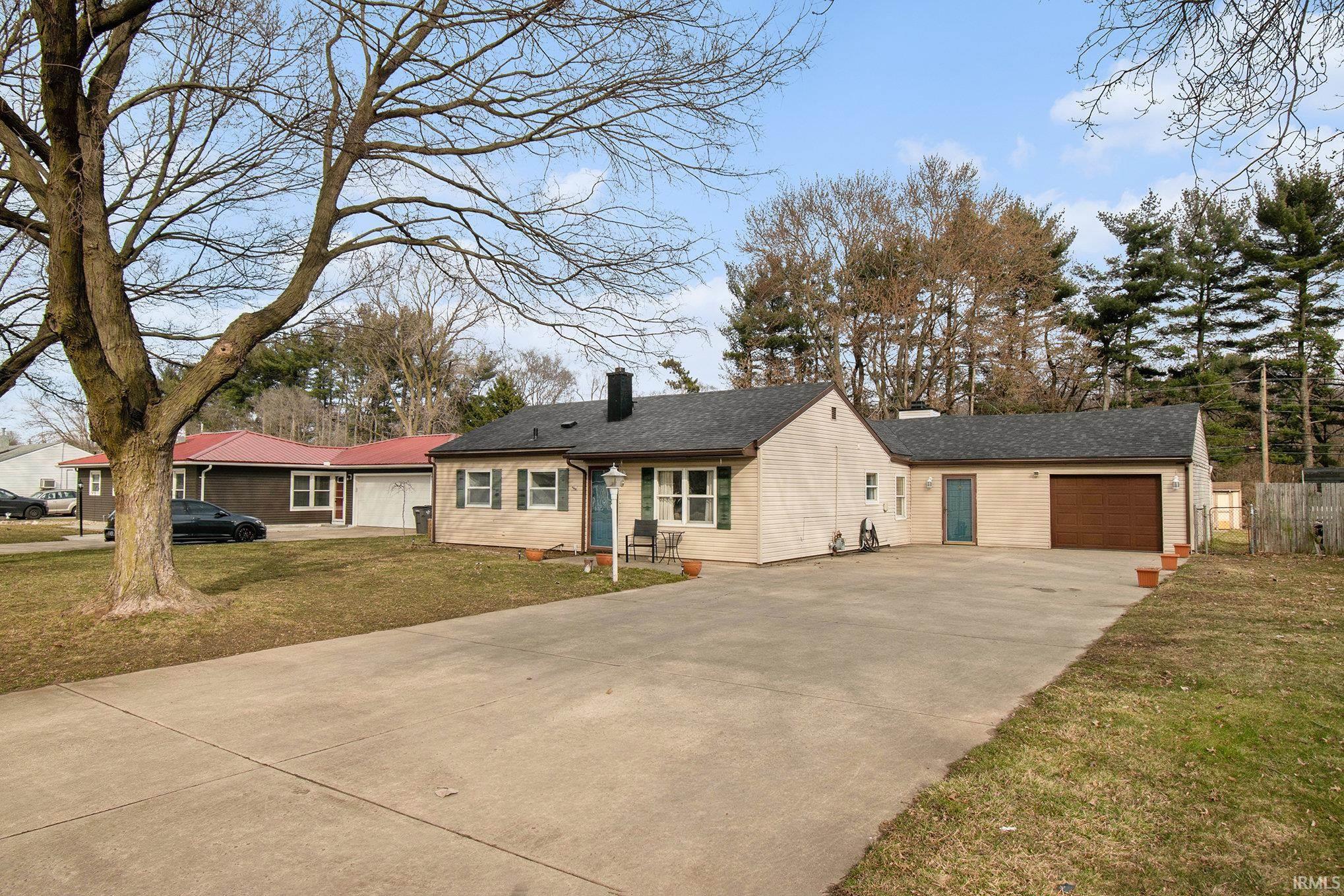 52410 Filbert Road Granger, IN 46530 - Photo 3 of 18 Gallery Image 3