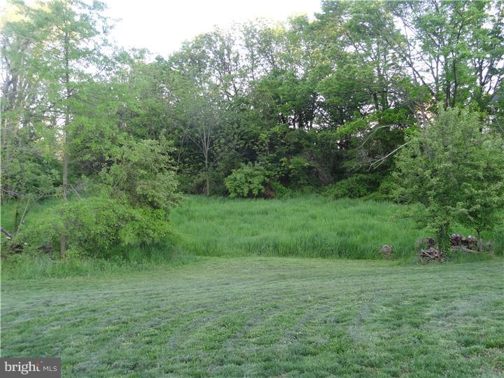 200 Yoder Road Harleysville, PA 19438 - Photo 5 of 20 Exterior Side