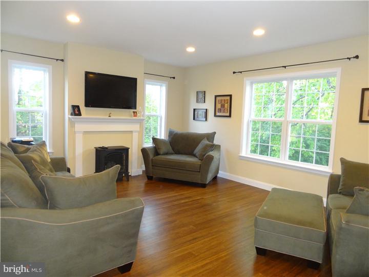 200 Yoder Road Harleysville, PA 19438 - Photo 10 of 20 Family Room