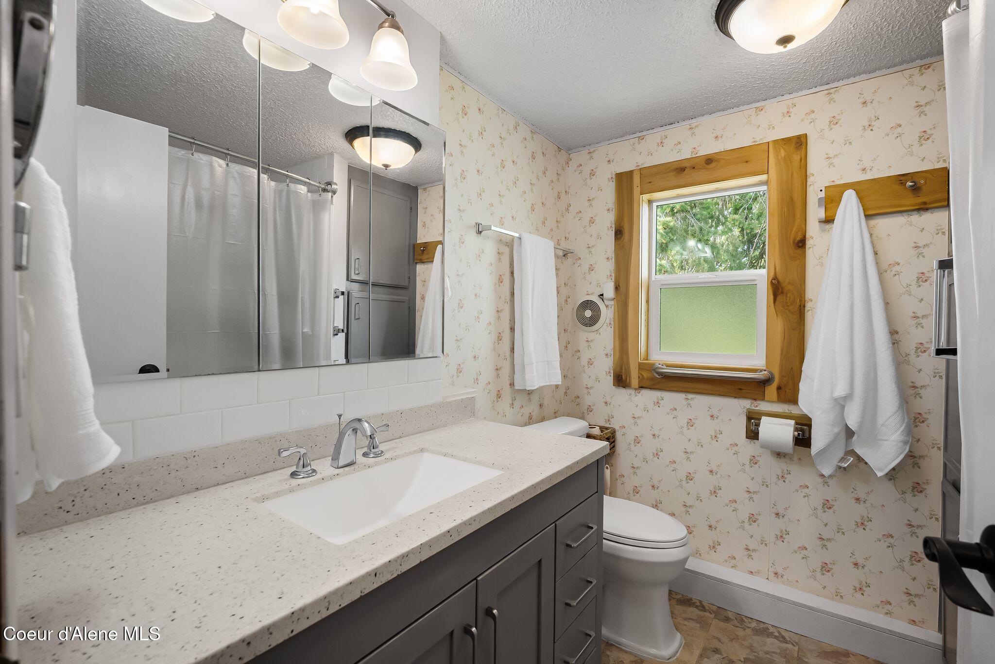 3464 Upper Pack River Road Sandpoint, ID 83864 - Photo 26 of 40 26_KFM06806