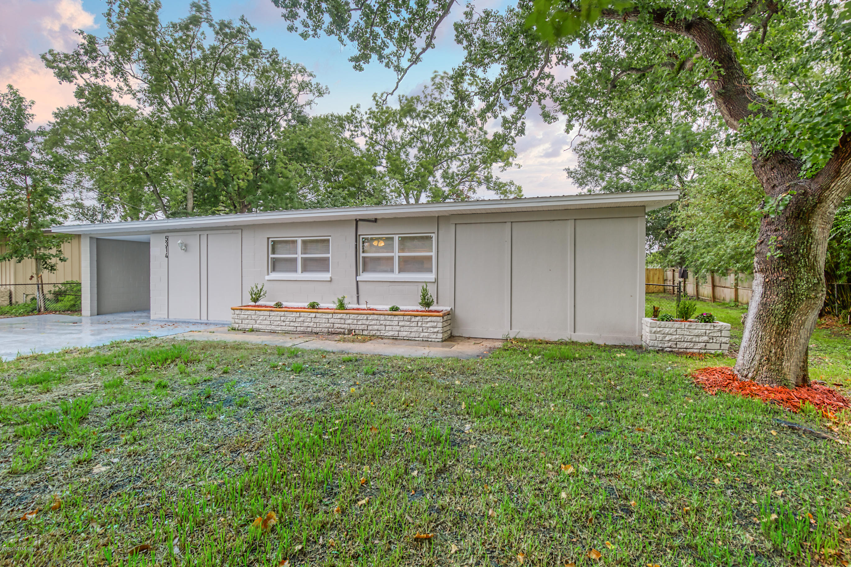 5314 Batley Road Jacksonville, FL 32210 - Photo 3 of 39 904RealEstatePhotography.com-42