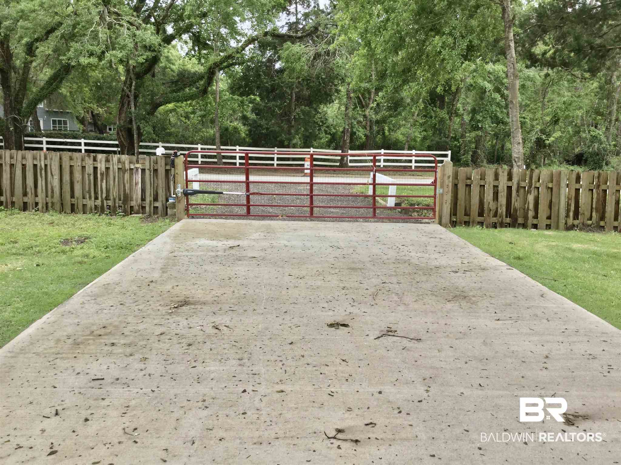 18721 Oak Road West Gulf Shores, AL 36542 - Photo 8 of 33