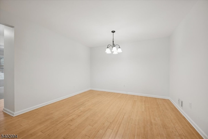 185 Jamestown Road Bernards, NJ 07920 - Photo 14 of 33