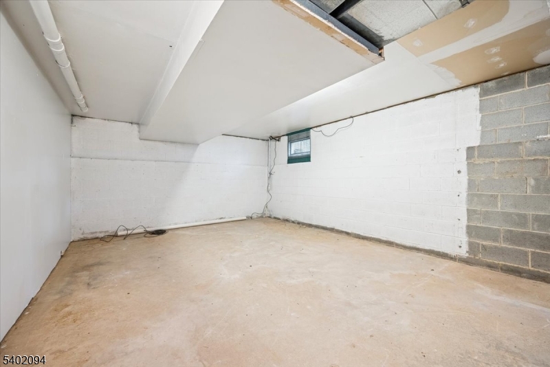 185 Jamestown Road Bernards, NJ 07920 - Photo 24 of 33