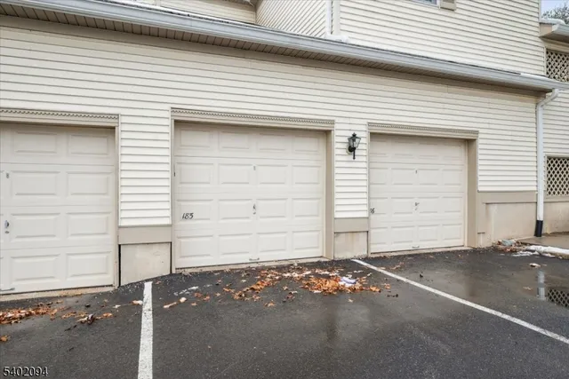 $2,400 | 185 Jamestown Road, Bernards, NJ 07920