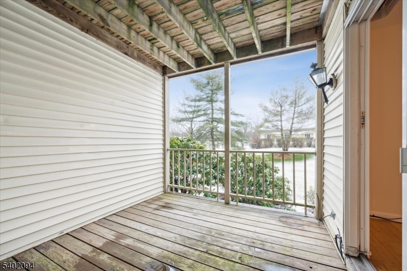 185 Jamestown Road Bernards, NJ 07920 - Photo 3 of 33